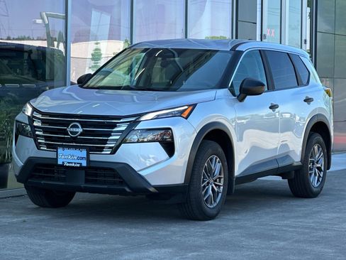 Certified 2025 Nissan Rogue S AWD/4WD image 7