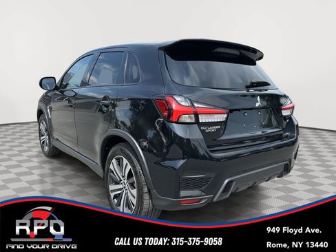 Used 2022 Mitsubishi Outlander Sport AWD image 3