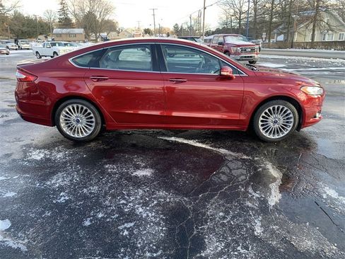 Used 2016 Ford Fusion Titanium FWD image 8