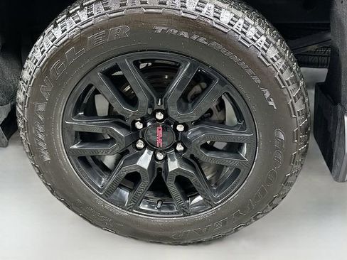 Used 2023 GMC Sierra 1500 Pro w/ Graphite Edition image 26