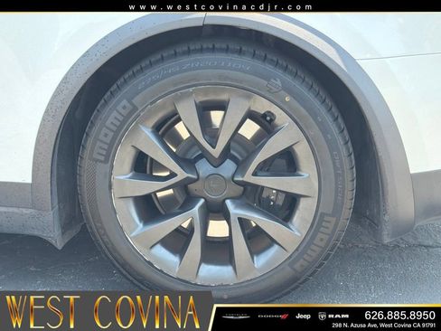 Used 2023 Tesla Model X AWD/4WD image 18