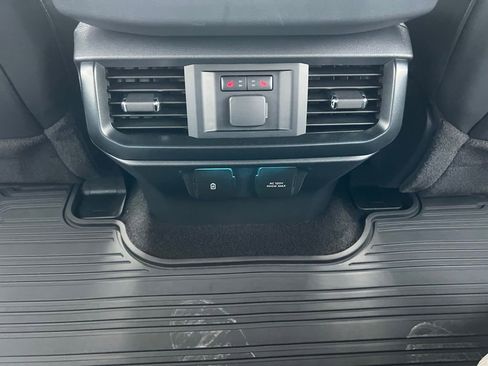 Used 2023 Ford F150 Raptor image 24