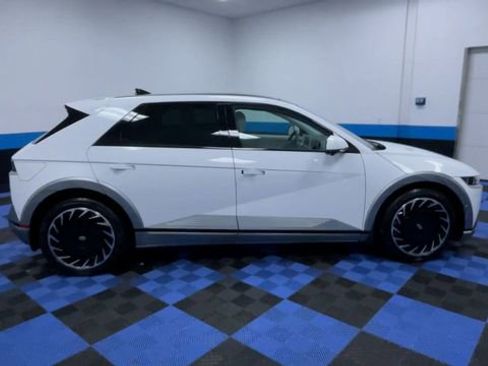Used 2023 Hyundai Ioniq 5 Limited w/ Cargo Package AWD/4WD image 9