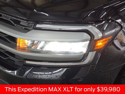 Used 2024 Ford Expedition Max XLT image 42