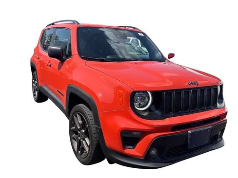 Used 2021 Jeep Renegade Latitude w/ Luxury Group II AWD/4WD image 2