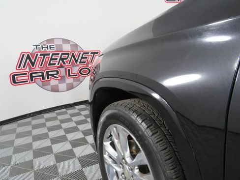 Used 2018 Chevrolet Traverse High Country image 30