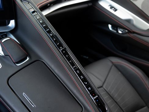 Used 2025 Chevrolet Corvette Z06 w/ Battery Protection Package image 28