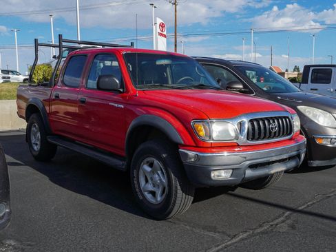 Used 2003 Toyota Tacoma PreRunner RWD image 2
