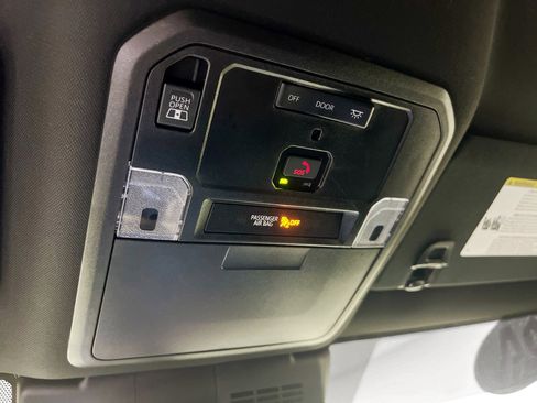 Used 2024 Toyota Tacoma SR5 image 22