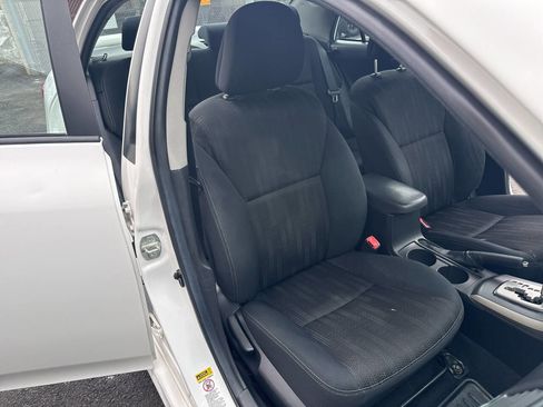 Used 2013 Toyota Corolla S image 22