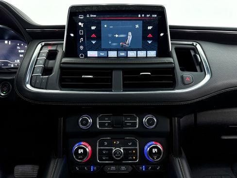 Used 2022 GMC Yukon AT4 image 25