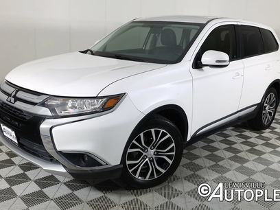 Used 2018 Mitsubishi Outlander SE