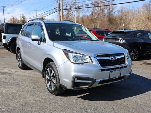 Used 2017 Subaru Forester 2.5i Premium w/ All-Weather Package image 1