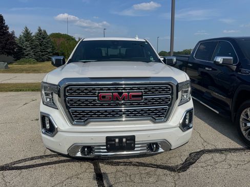 Used 2019 GMC Sierra 1500 Denali w/ Denali Ultimate Package AWD/4WD image 2