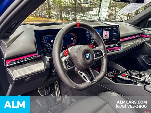 Used 2026 BMW M5 w/ Executive Package image 18