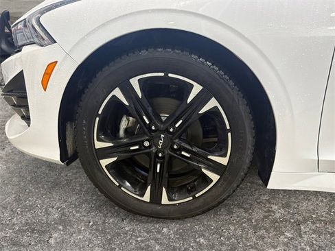 Used 2022 Kia K5 GT-Line w/ GT-Line Awd Premium Package image 12