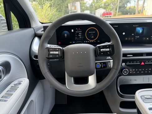 New 2026 Hyundai Ioniq 9 SEL AWD/4WD image 14