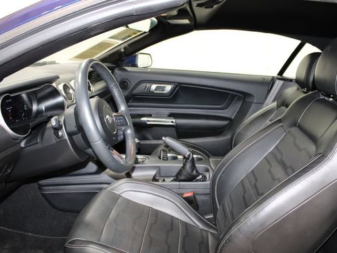 Used 2020 Ford Mustang GT Premium w/ Equipment Group 401A RWD image 16
