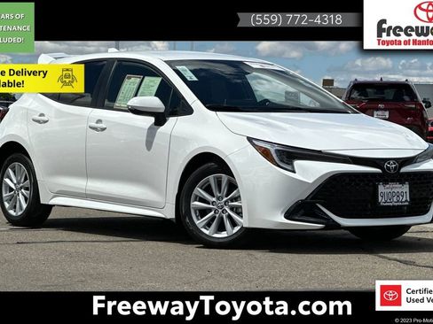 Certified 2025 Toyota Corolla SE w/ SE Package FWD image 1