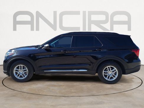 Used 2025 Ford Explorer Active RWD image 7