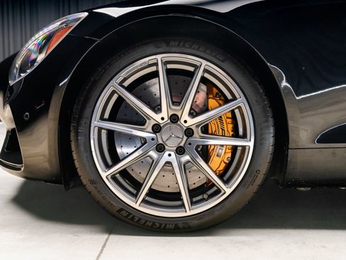 Used 2016 Mercedes-Benz AMG GT S image 3
