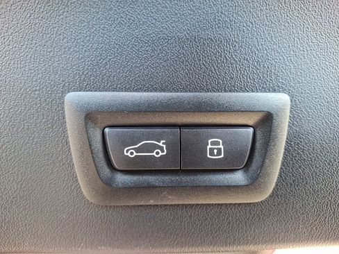 Used 2025 BMW X3 xDrive30i w/ Premium Package image 29