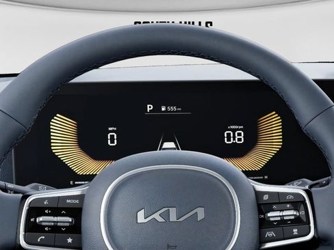 New 2026 Kia Carnival EX FWD image 21
