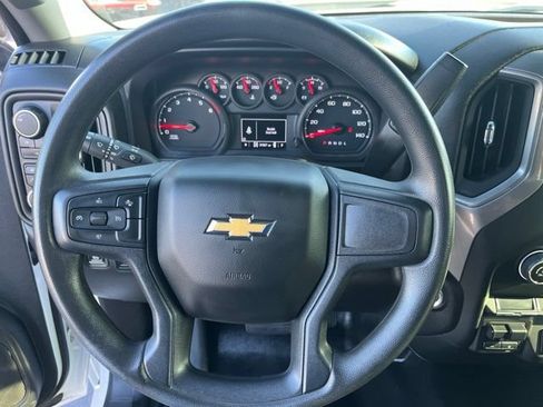 Used 2025 Chevrolet Silverado 2500 W/T w/ WT Convenience Package AWD/4WD image 16