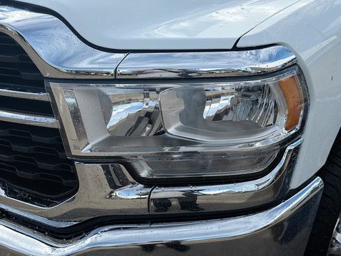 Used 2024 RAM 2500 Big Horn image 9