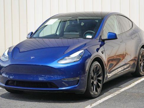 Used 2021 Tesla Model Y Long Range AWD/4WD image 47