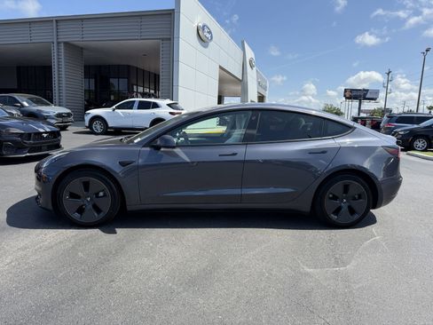 Used 2023 Tesla Model 3 Standard Range RWD image 8