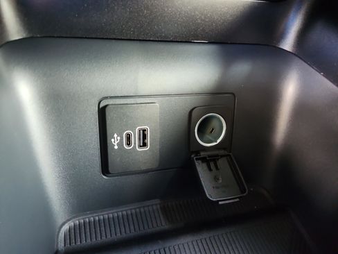 New 2026 Ford Explorer ST-Line w/ ST-Line Street Pack image 30