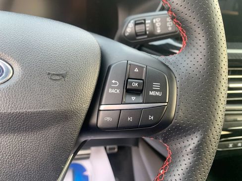 Used 2024 Ford Escape ST-Line w/ Tech Pack #1 AWD/4WD image 28