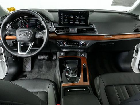 Used 2021 Audi Q5 2.0T Premium Plus w/ Premium Plus Package image 17