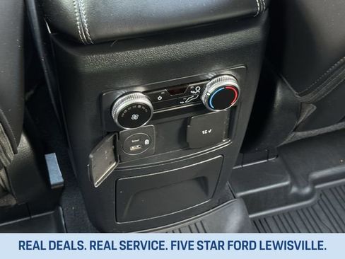 Used 2022 Ford Explorer XLT w/ Equipment Group 202A image 28