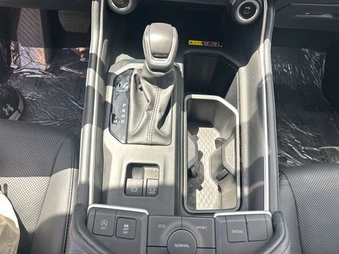 Used 2024 Toyota Grand Highlander FWD image 23