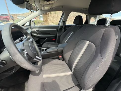 Used 2024 Hyundai Sonata SEL FWD image 9