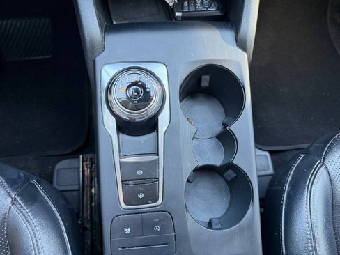 Used 2021 Ford Escape SEL w/ Technology Package FWD image 18