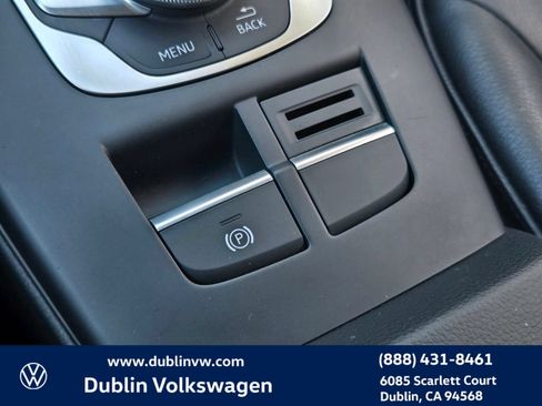 Used 2018 Audi A3 e-tron Premium FWD image 20