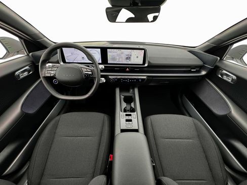 New 2025 Hyundai Ioniq 6 SE image 13