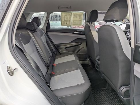 Used 2022 Volkswagen Taos S w/ IQ Drive S Package image 30