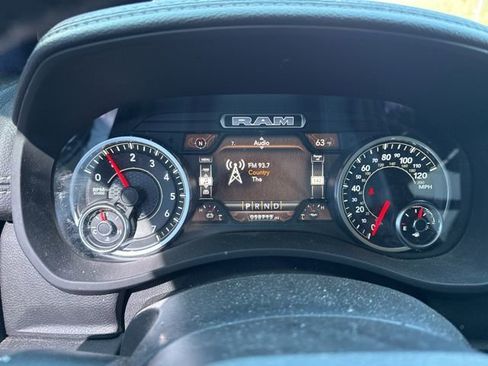 Used 2022 RAM 2500 Laramie w/ Chrome Appearance Group image 10