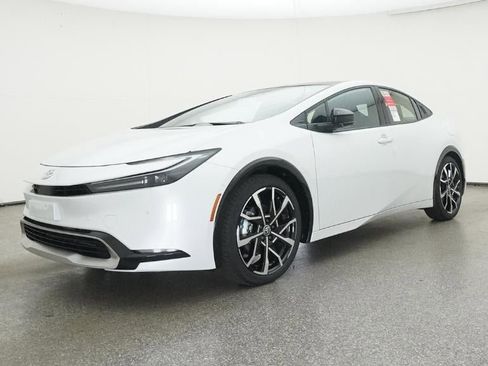 New 2026 Toyota Prius Plug-In Hybrid image 17