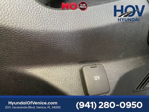 Used 2020 Ford Edge SEL FWD image 18