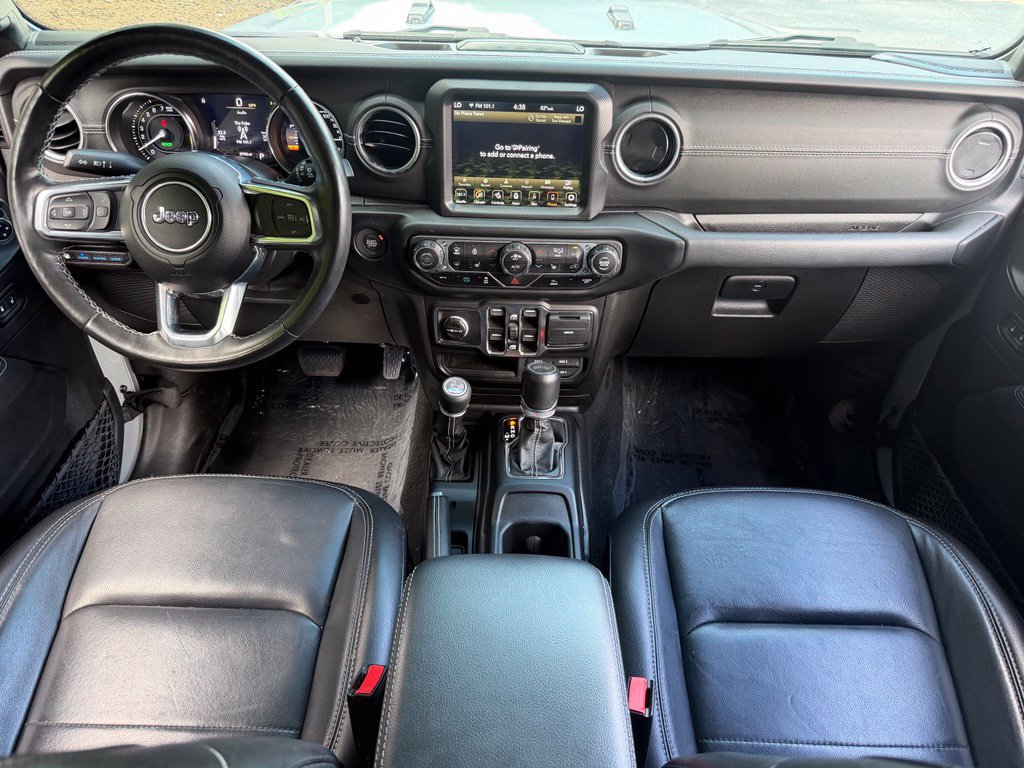 Used 2023 Jeep Wrangler Unlimited Sahara w/ Cold Weather Group AWD/4WD image 40