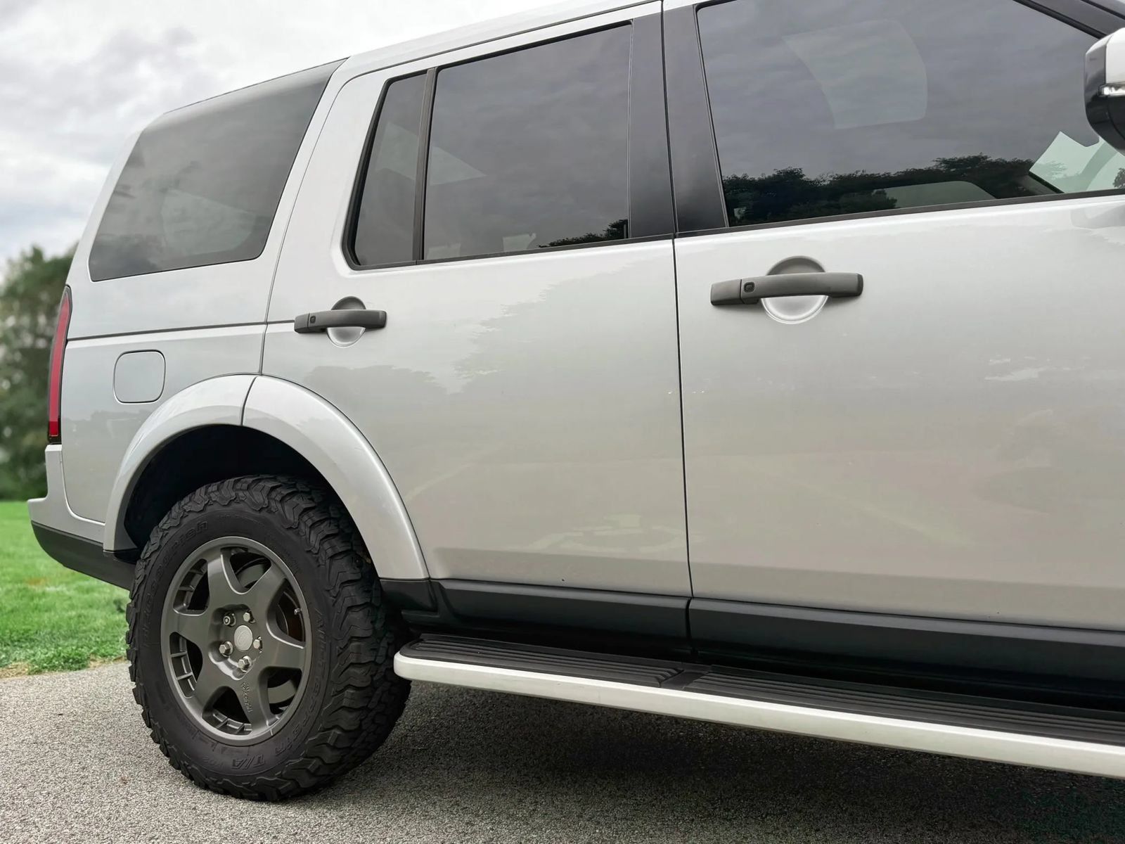 Used 2016 Land Rover LR4 HSE AWD/4WD image 33