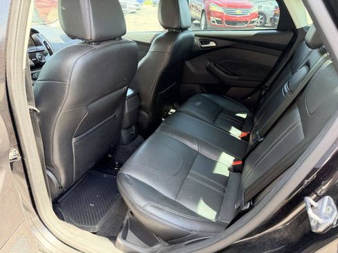 Used 2012 Ford Focus SEL FWD image 5