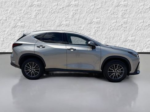 Used 2022 Lexus NX 350 AWD image 2