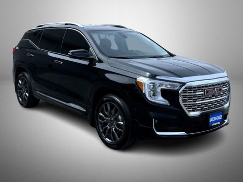 Certified 2024 GMC Terrain Denali w/ Black Diamond Edition AWD/4WD image 3
