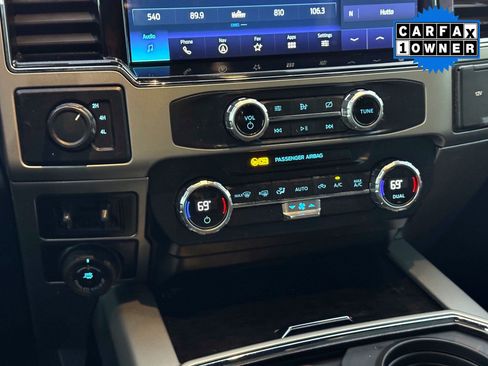 Used 2022 Ford F350 Lariat image 24